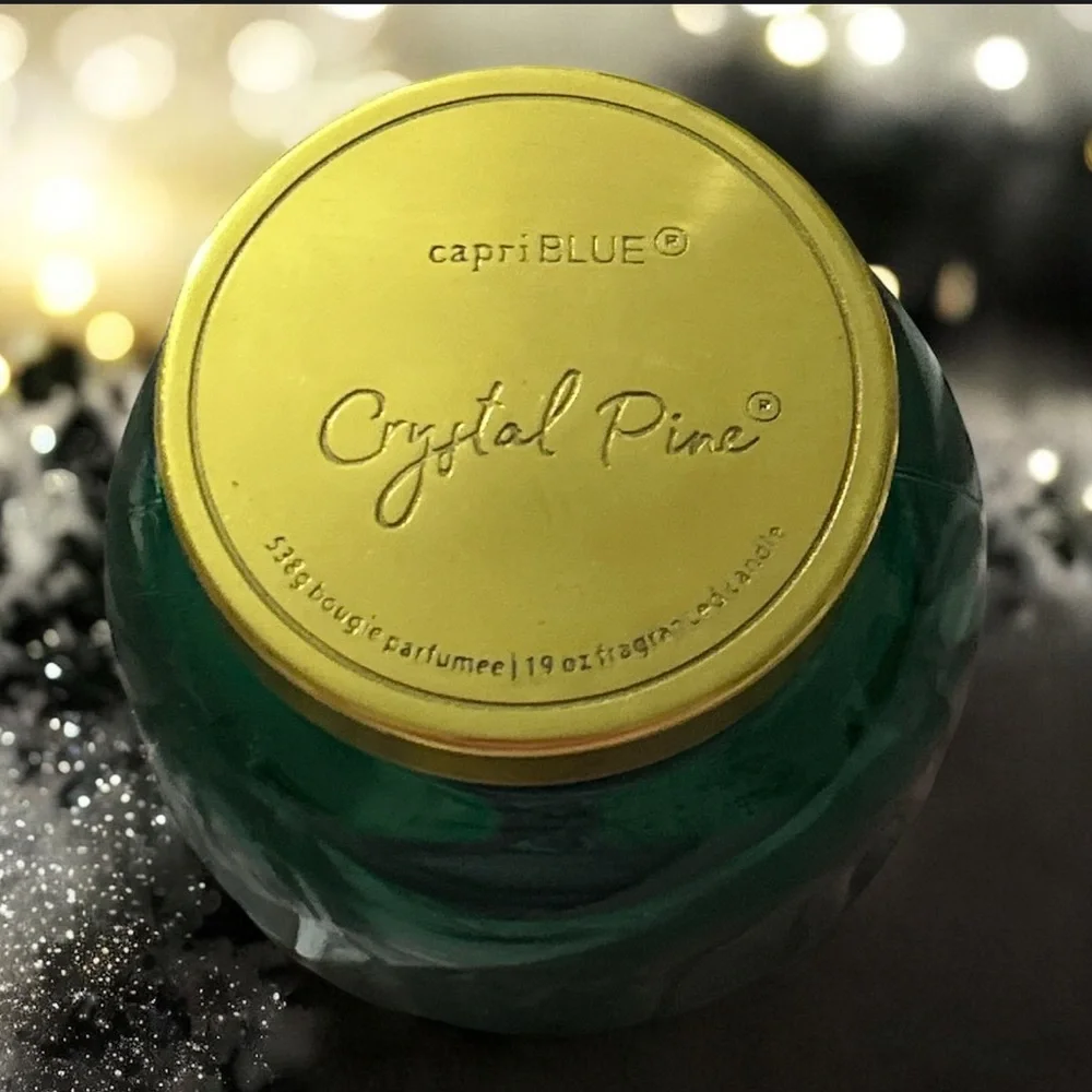 NWT Carpi Blue Crystal Pine Green Signature Candle 19oz